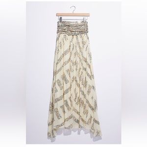 Jen’s pirate booty xs prophecy lapis skirt